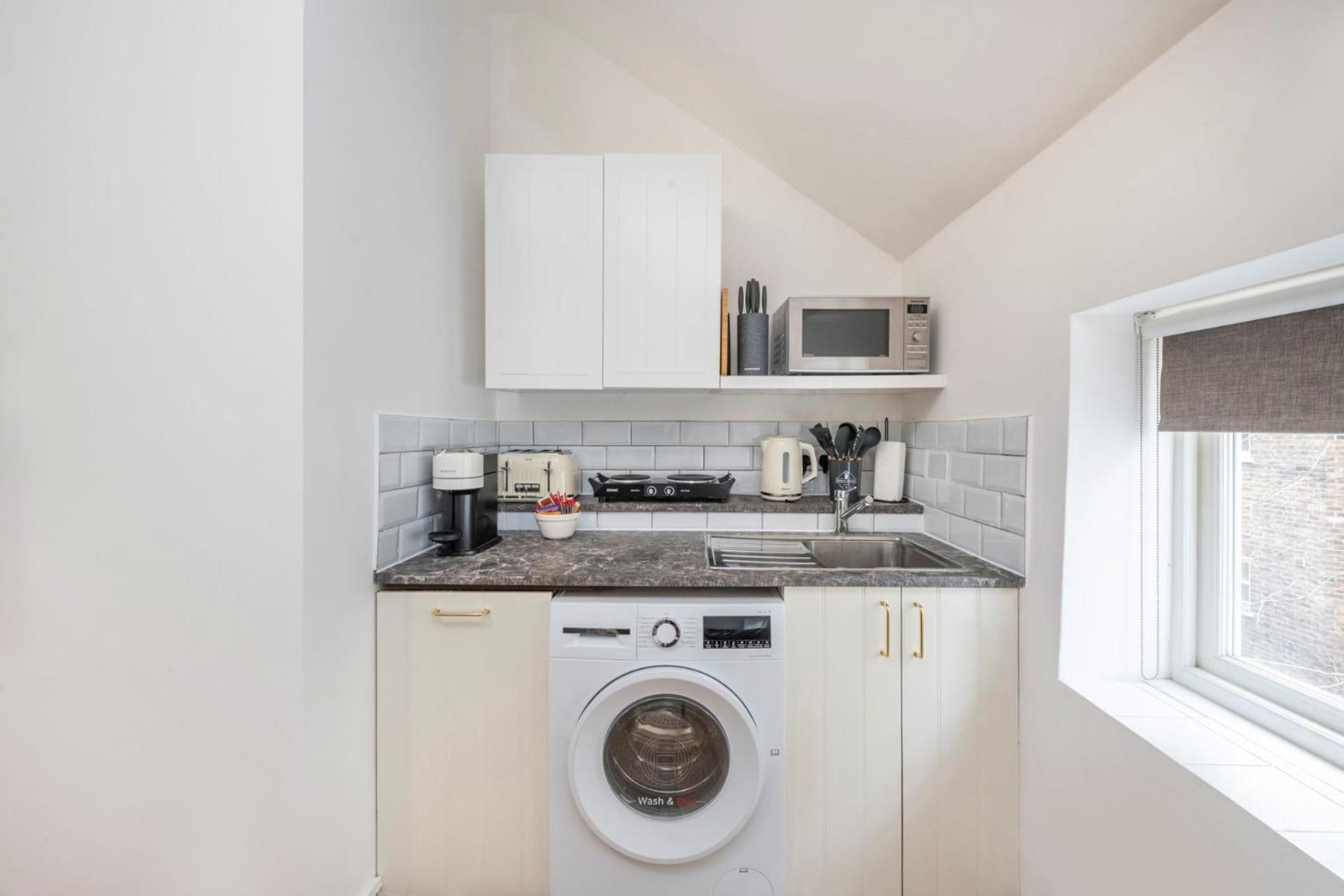 The Cutesy - Fitzrovia - By Frankie Says Apartment Londra Exterior foto